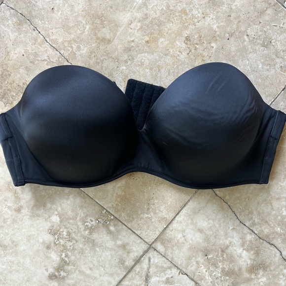 Casique ladies black strapless bra, NWOT 40 DD push-up style - Picture 4 of 11